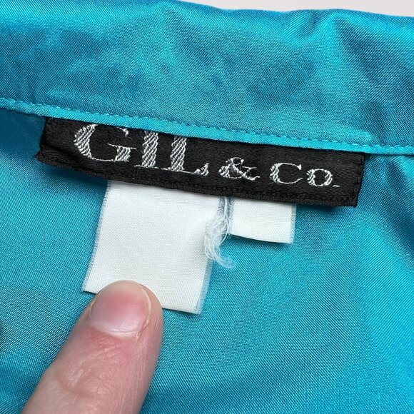 Vintage Gil & Co Blue Satin Button Up Blouse Long Sleeve Size Small - Picture 2 of 10